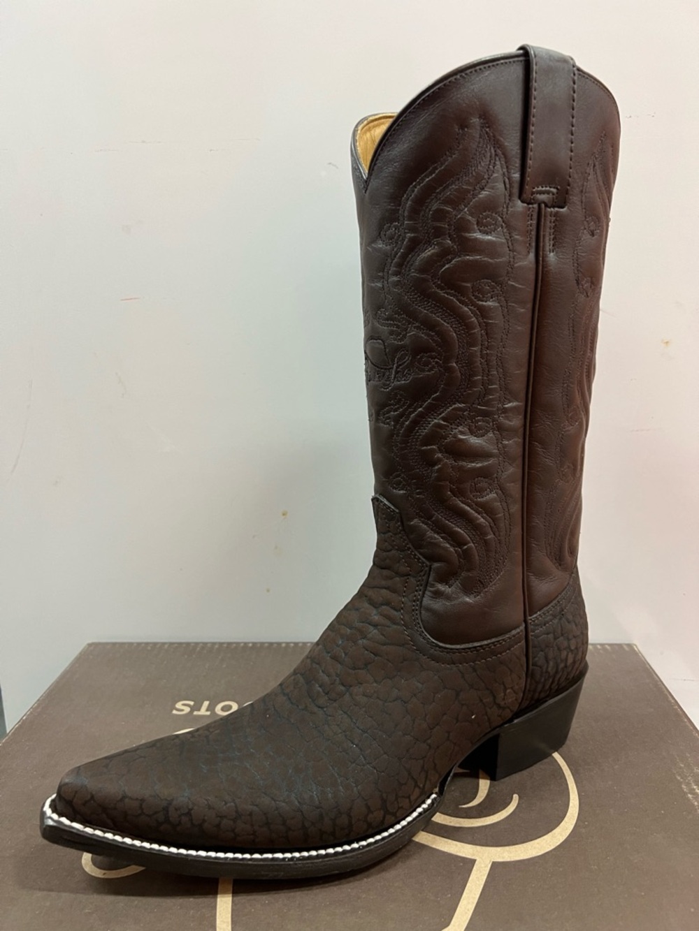 RANCHO Cowboy Sniptoe dark brown Torobuck M290